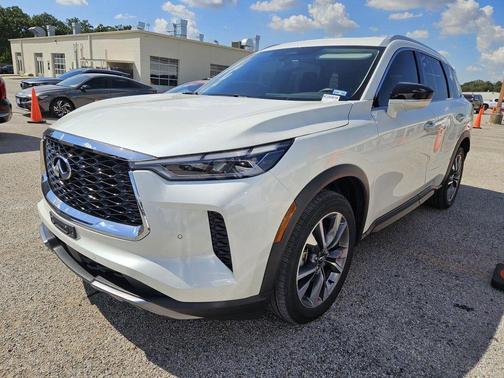 2022 INFINITI QX60 Luxe