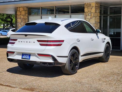 Uyuni White 2026 Genesis GV80 Coupe 3.5T e-SC Prestige Black