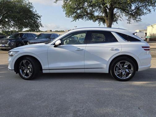 2024 Genesis Electrified GV70 Advanced