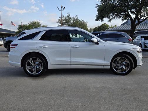 2024 Genesis Electrified GV70 Advanced