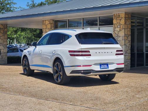 Uyuni White 2026 Genesis GV80 2.5T Prestige