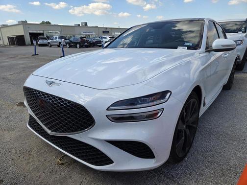 2023 Genesis G70 2.0T