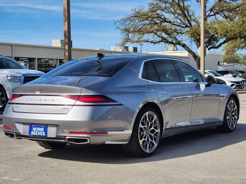 Savile Silver 2026 Genesis G90 3.5T e-SC