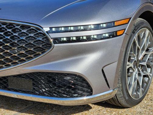 Savile Silver 2026 Genesis G90 3.5T e-SC