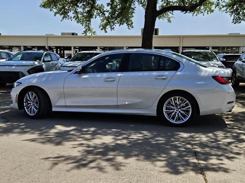 2024 BMW 330 i