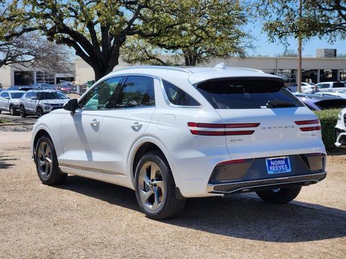 2026 Genesis GV70 2.5T Select