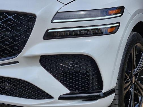 Uyuni White 2026 Genesis GV80 Coupe 3.5T e-SC Prestige Black