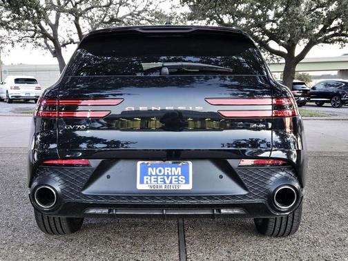 2025 Genesis GV70 2.5T