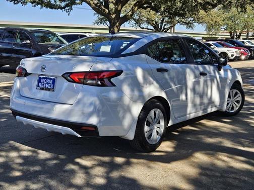 2021 Nissan Versa S