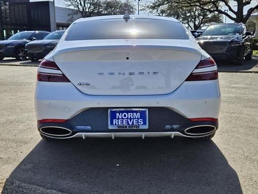 2025 Genesis G70 2.5T