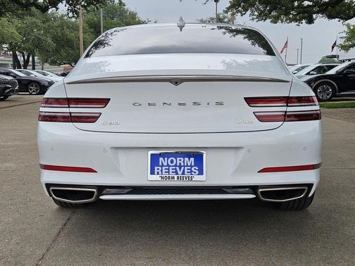 2023 Genesis G80 2.5T
