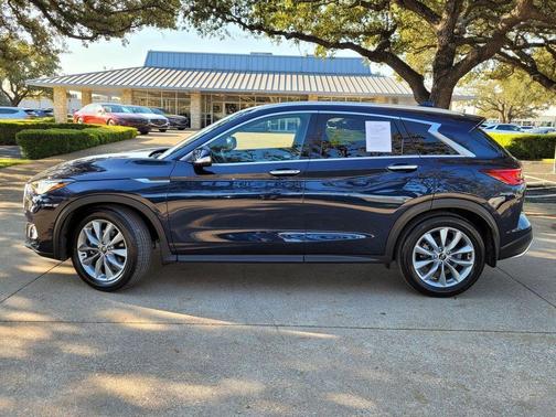 2022 INFINITI QX50 Luxe