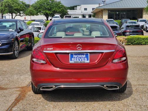 designo Cardinal Red Metallic 2016 Mercedes-Benz C-Class C 300