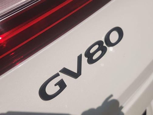 Uyuni White 2026 Genesis GV80 3.5T Prestige Black
