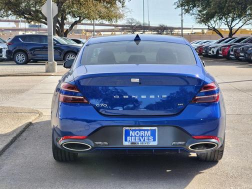 2025 Genesis G70 3.3T Sport Advanced
