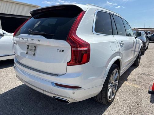 2017 Volvo XC90 T6 Inscription