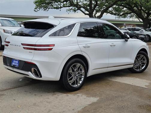 2025 Genesis GV70 2.5T