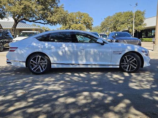 2026 Genesis G80 2.5T