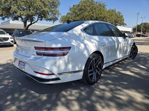 2026 Genesis G80 2.5T