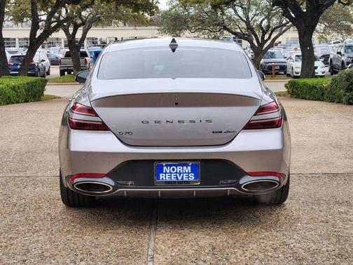 2023 Genesis G70 3.3T