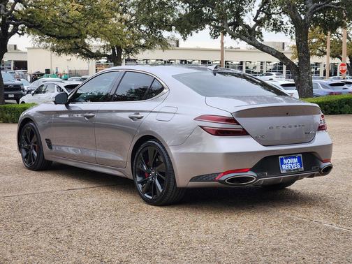 2023 Genesis G70 3.3T