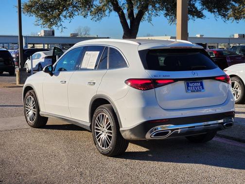 2025 Mercedes-Benz GLC 300 Base