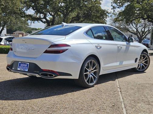 2026 Genesis G70 2.5T Prestige