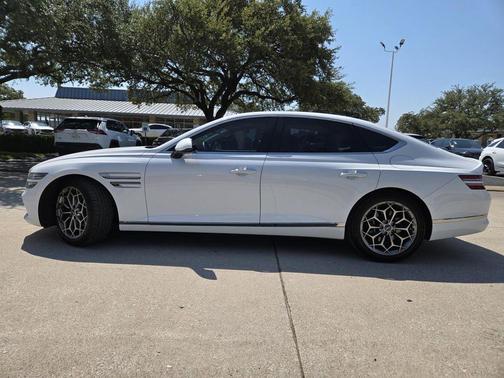 2023 Genesis G80 2.5T