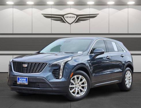 2020 Cadillac XT4 Luxury