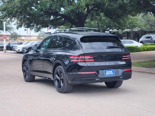 Vik Black 2026 Genesis GV70 2.5T
