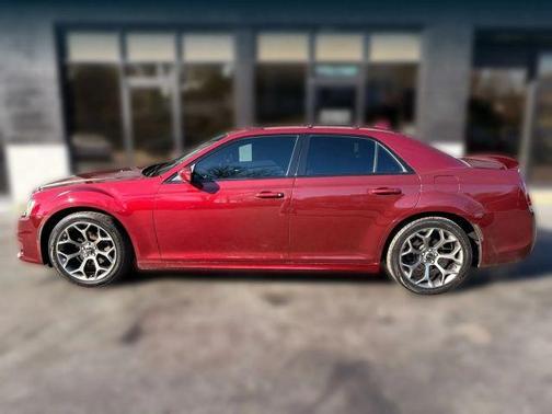2018 Chrysler 300 S