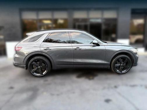 Gray 2022 Genesis GV70 3.5T Sport