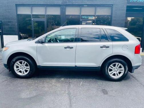 2011 Ford Edge SE