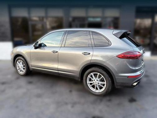 Gray 2018 Porsche Cayenne Platinum Edition