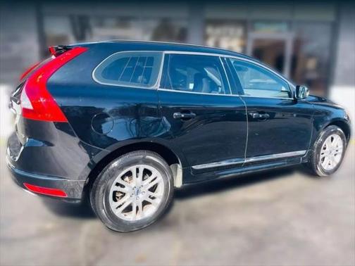 2015 Volvo XC60 T5