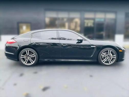 2012 Porsche Panamera 4