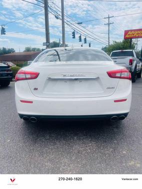 2015 Maserati Ghibli Base