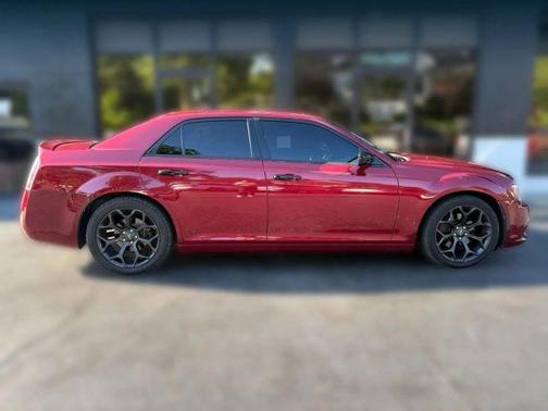 Burgundy 2014 Chrysler 300C Base