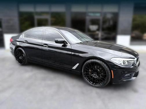 Black 2018 BMW 540 i xDrive