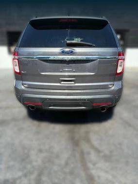 Gray 2012 Ford Explorer XLT