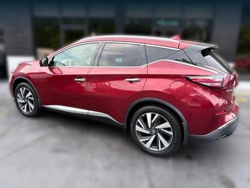 Red 2018 Nissan Murano Platinum
