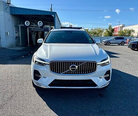 2023 Volvo XC60 Plus
