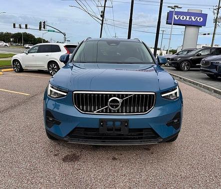 Fjord Blue 2025 Volvo XC40 Plus