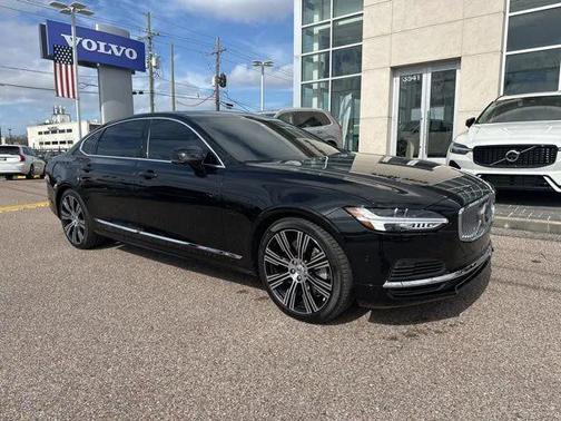 2025 Volvo S90 Plug-In Hybrid Ultra