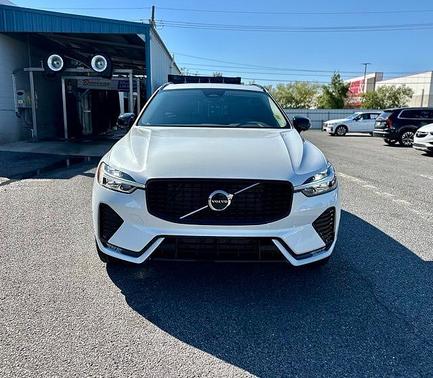 2024 Volvo XC60 Plus