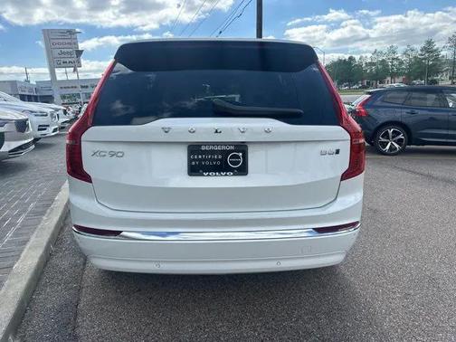 2023 Volvo XC90 B6 Ultimate 6-Seater