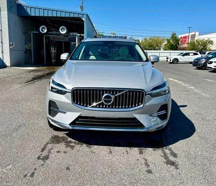 2023 Volvo XC60 B5 AWD Plus Bright