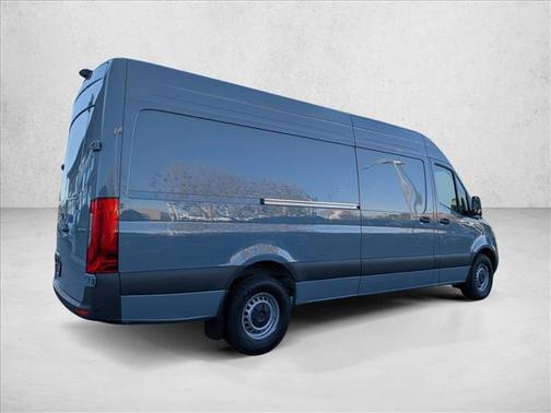 2026 Mercedes-Benz Sprinter 2500 High Roof