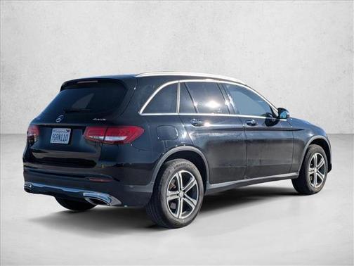 2017 Mercedes-Benz GLC 300 4MATIC