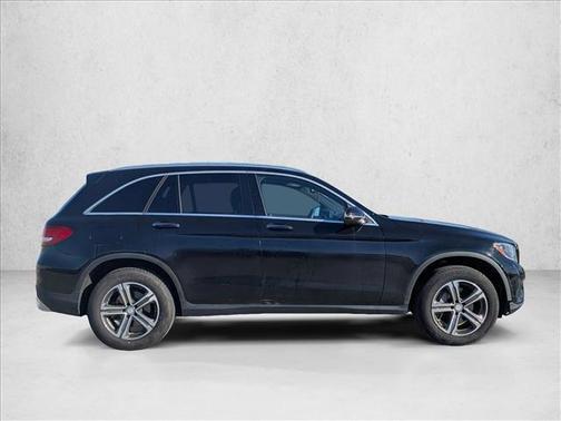 2017 Mercedes-Benz GLC 300 4MATIC